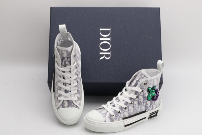 DI*O*R B23 PANKICK