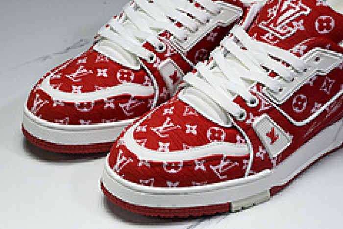 L&V SNEAKERS