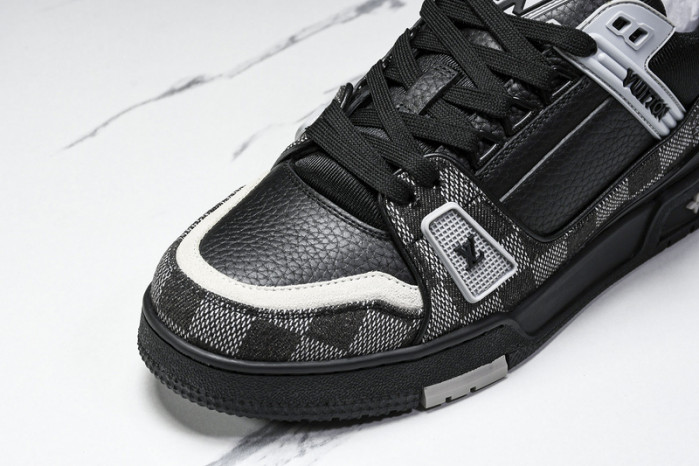 L&V SNEAKERS
