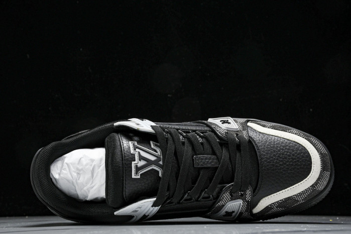 L&V SNEAKERS