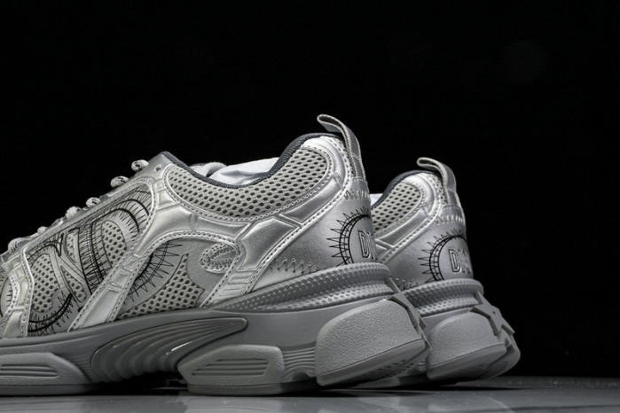D designer sneaker
