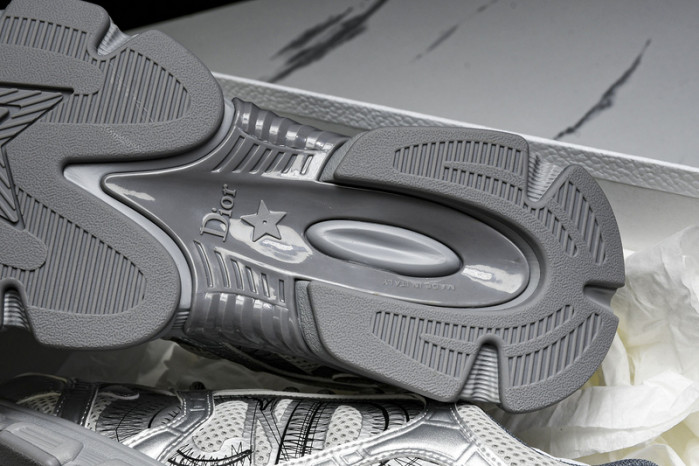 D designer sneaker