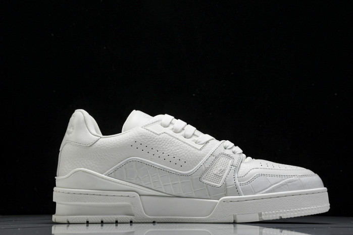 L&V SNEAKERS