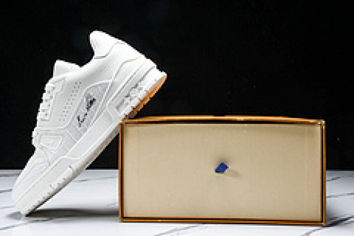 L&V SNEAKERS
