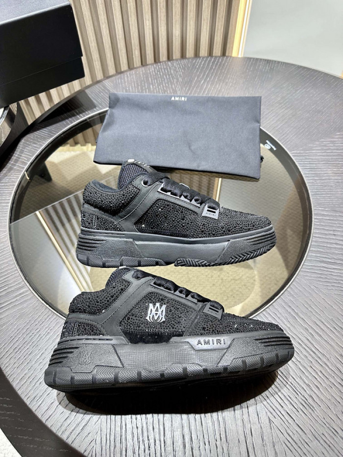 AM1R1 SNEAKERS