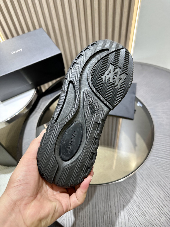 AM1R1 SNEAKERS