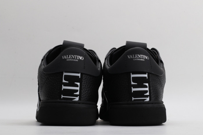 VALEN DESIGNER SNEAKERS