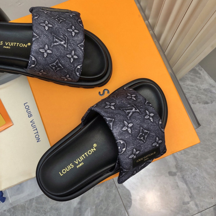 L&V SLIPPERS