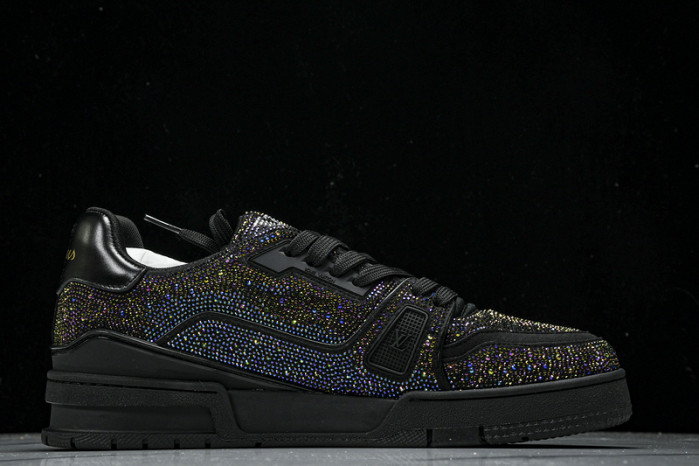 L&V SNEAKERS