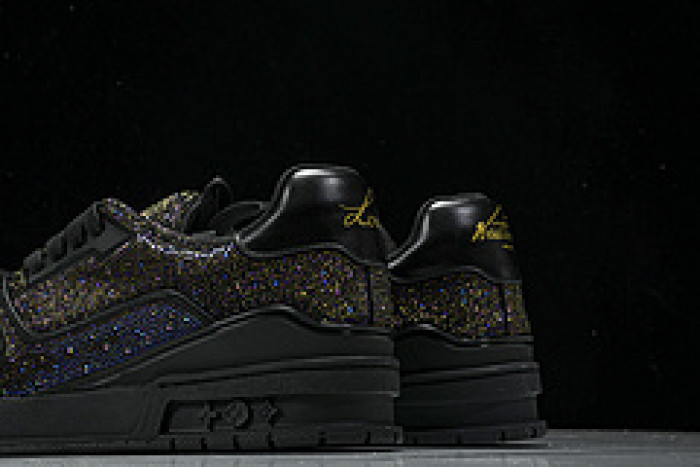 L&V SNEAKERS