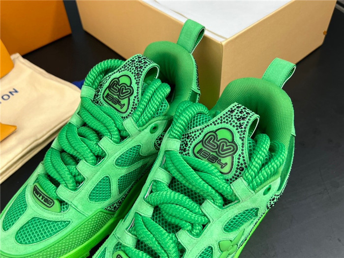 L&V SNEAKERS