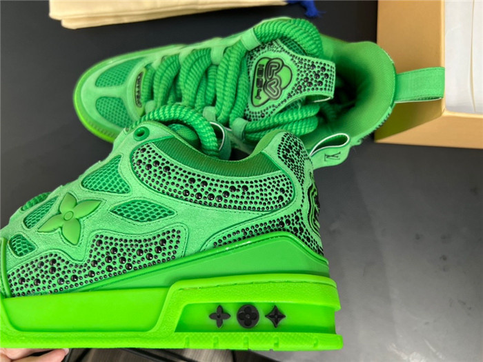 L&V SNEAKERS
