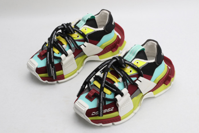 DG sneaker