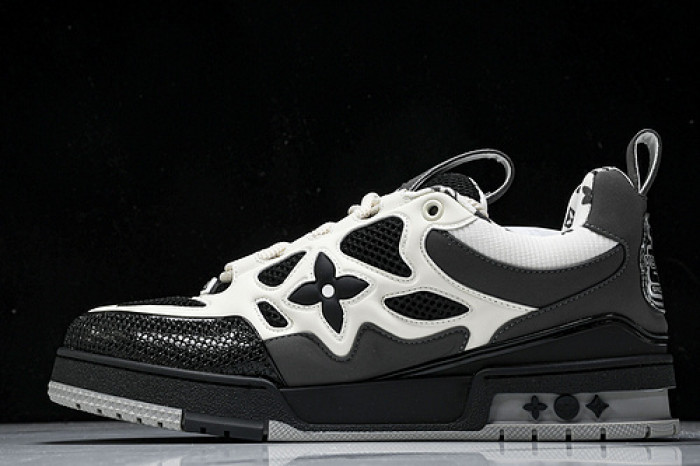 L&V SNEAKERS