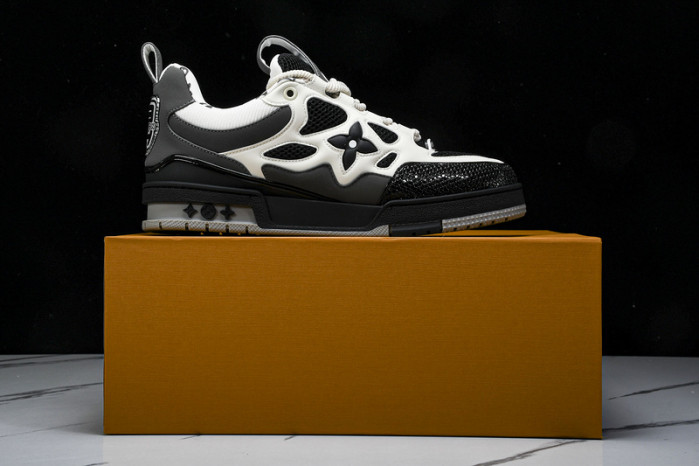 L&V SNEAKERS