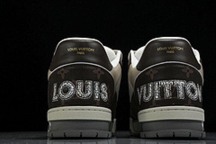 L&V SNEAKERS