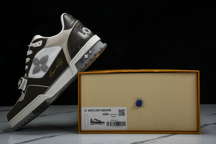 L&V SNEAKERS