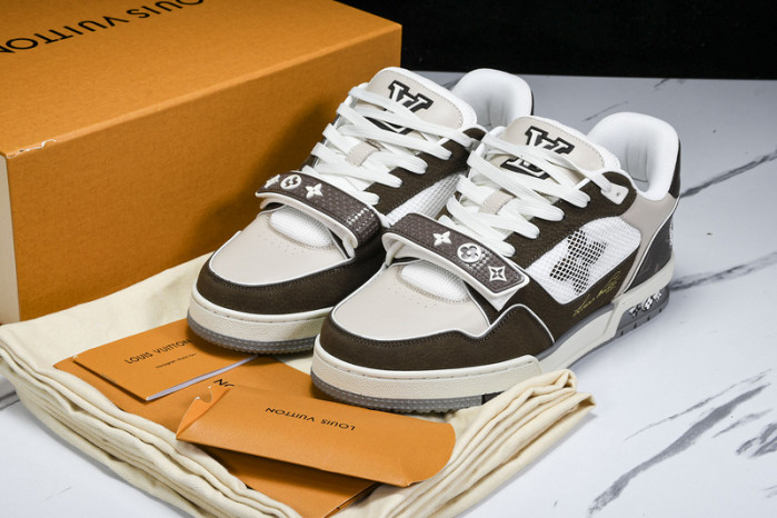 L&V SNEAKERS