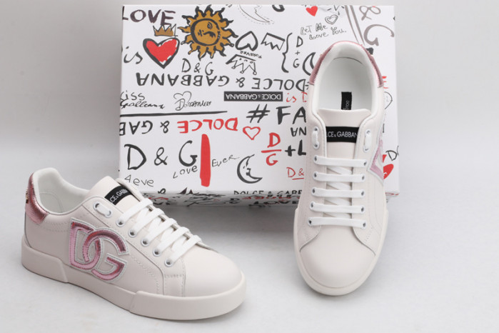 DG sneaker
