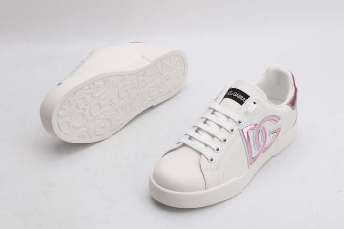 DG sneaker