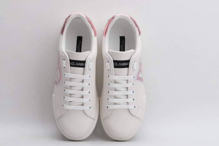 DG sneaker