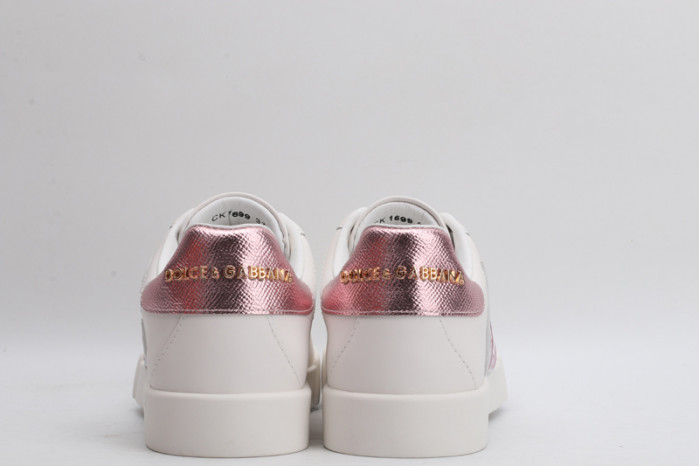 DG sneaker
