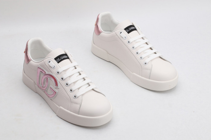 DG sneaker