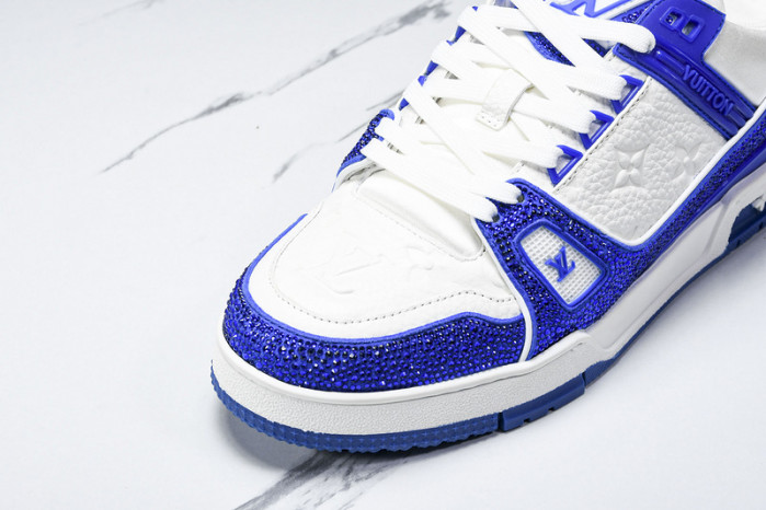 L&V SNEAKERS