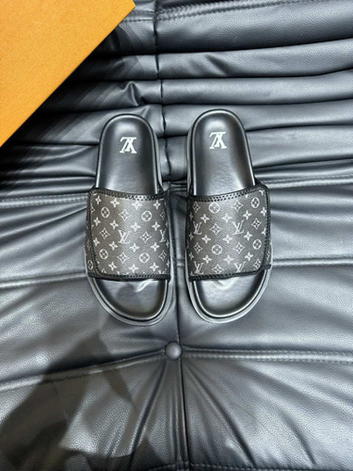 L&V SLIPPERS