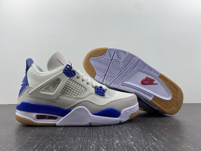 Nike SB x Air Jordan 4 Blue
