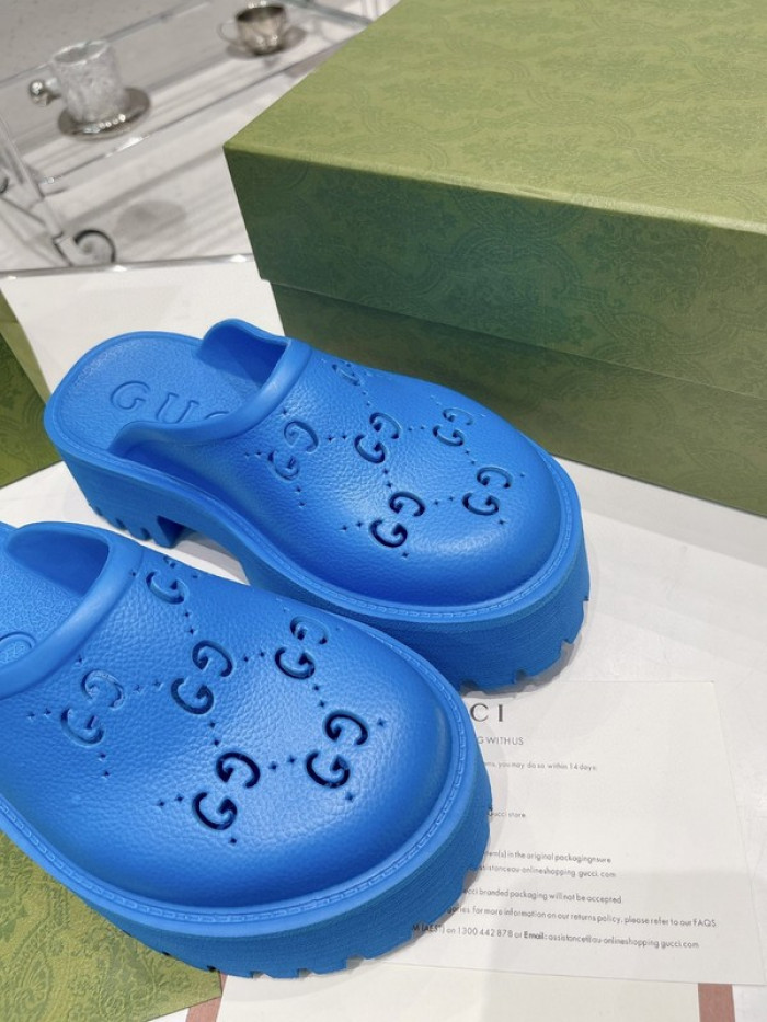 G DESIGNER SLIPPERS