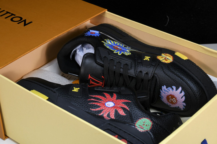L&V SNEAKERS