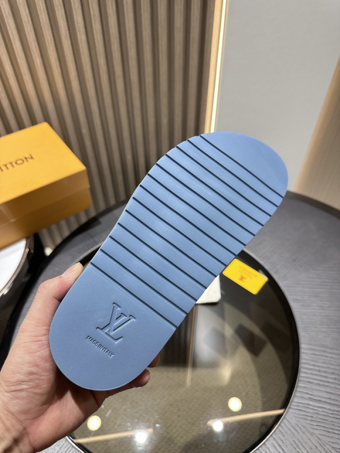 L&V SLIPPERS