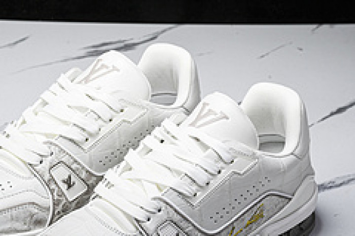 L&V SNEAKERS