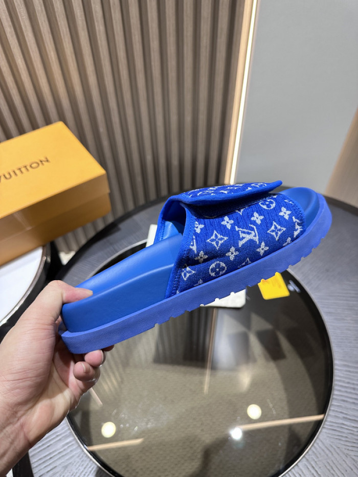 L&V SLIPPERS