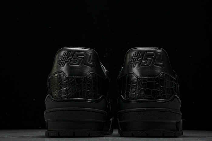 L&V SNEAKERS