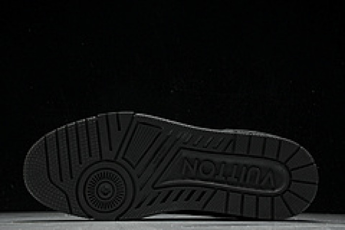 L&V SNEAKERS