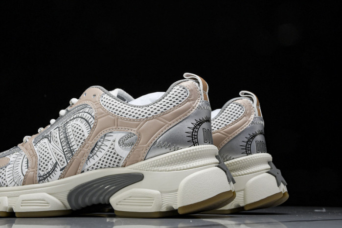 D designer sneaker
