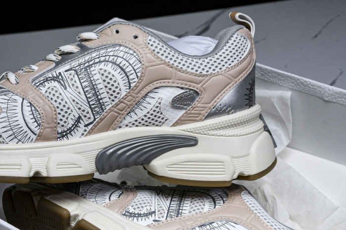 D designer sneaker