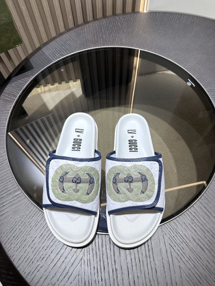 G DESIGNER SLIPPERS