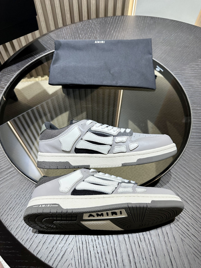 AM1R1 SNEAKERS