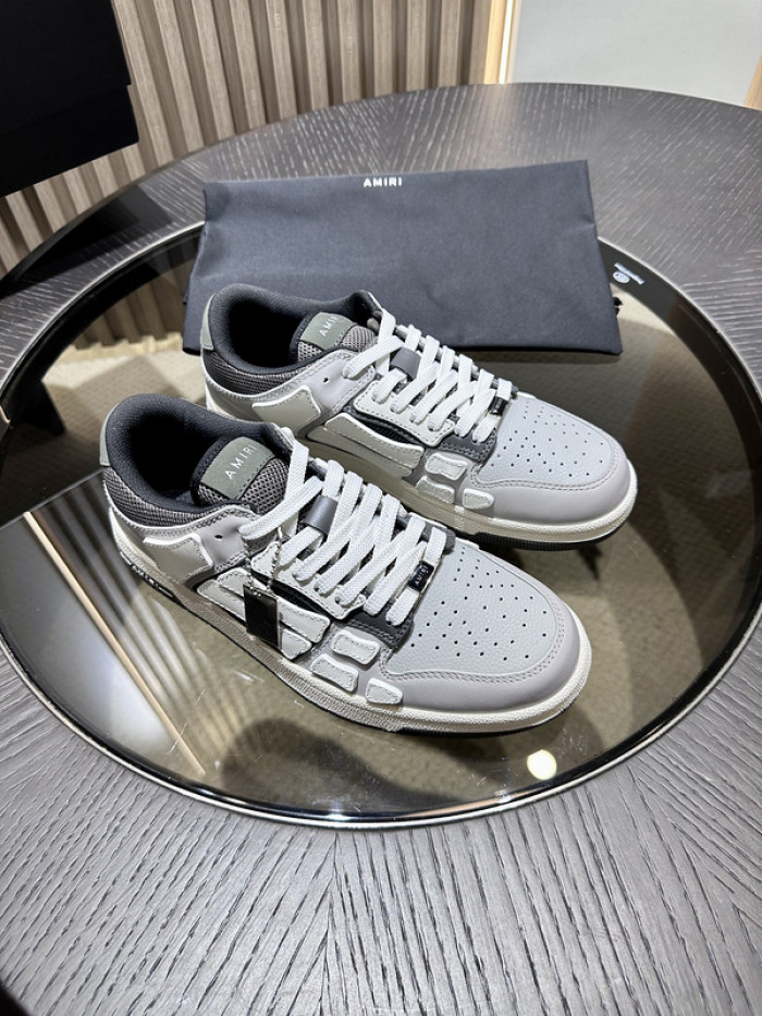 AM1R1 SNEAKERS