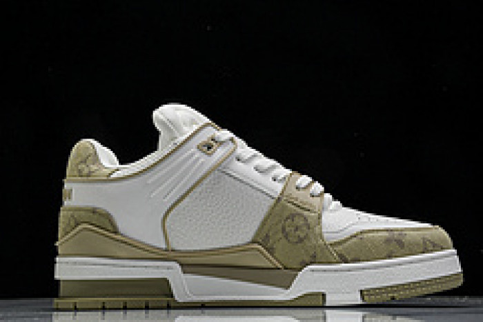 L&V SNEAKERS