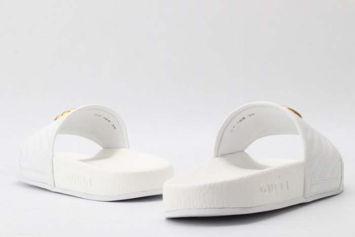G DESIGNER SLIPPERS