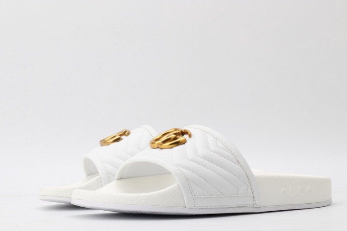 G DESIGNER SLIPPERS