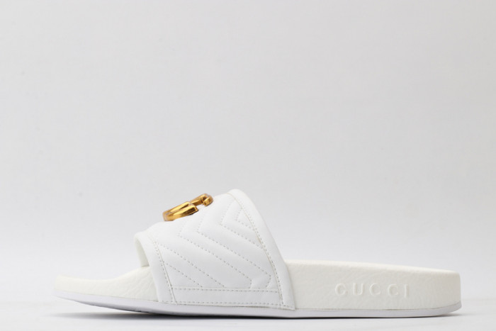 G DESIGNER SLIPPERS