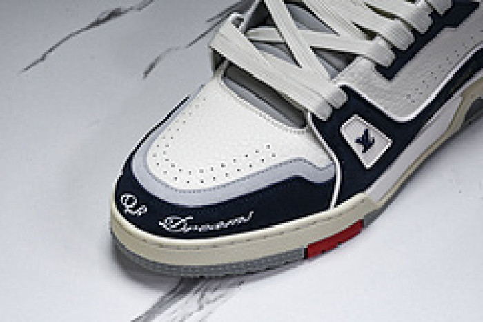 L&V SNEAKERS