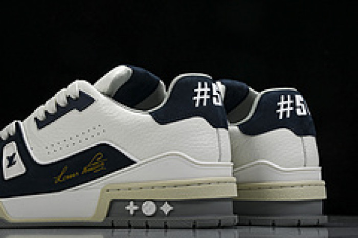 L&V SNEAKERS