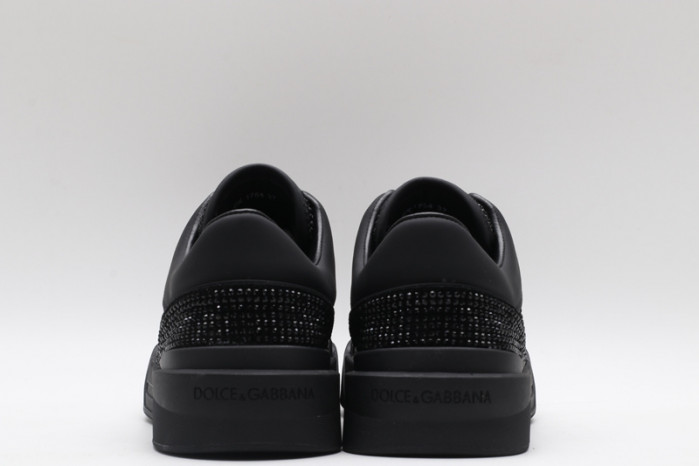 DG sneaker