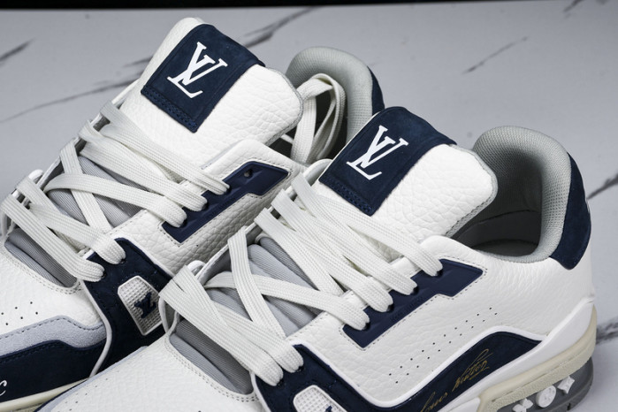 L&V SNEAKERS